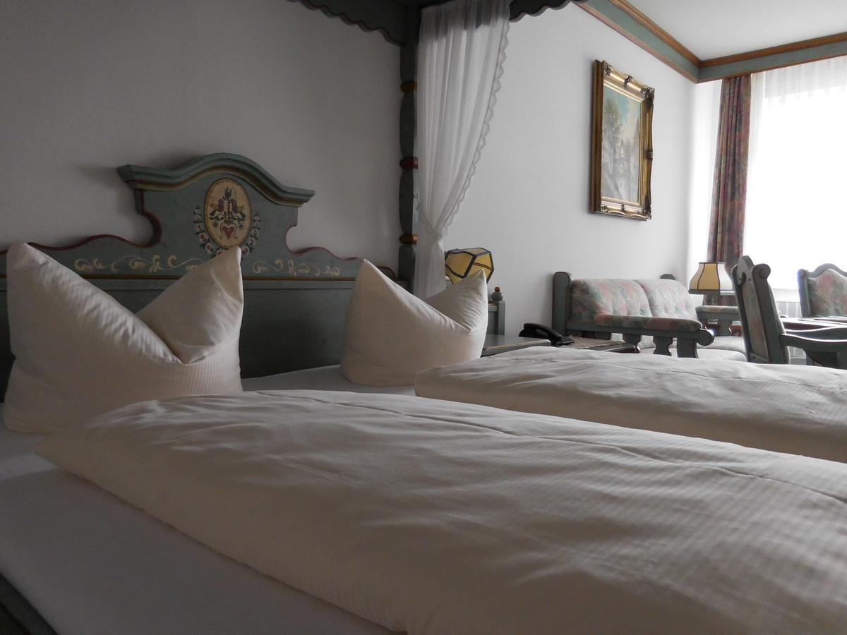 Kaiserhof Hotel Sonne 诺德林根 外观 照片
