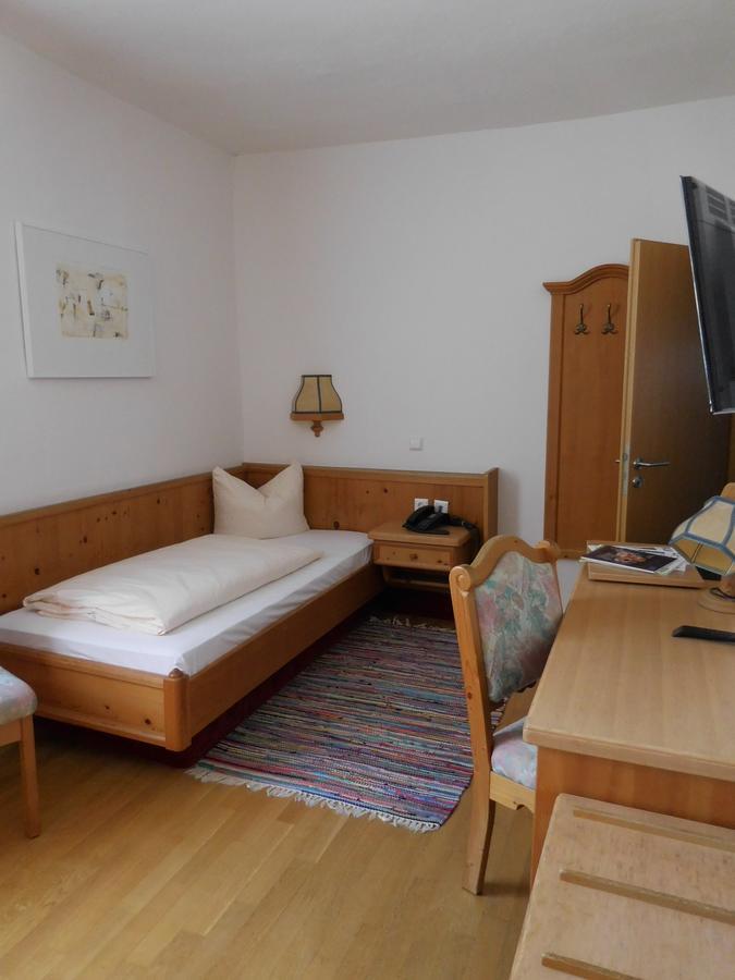 Kaiserhof Hotel Sonne 诺德林根 外观 照片