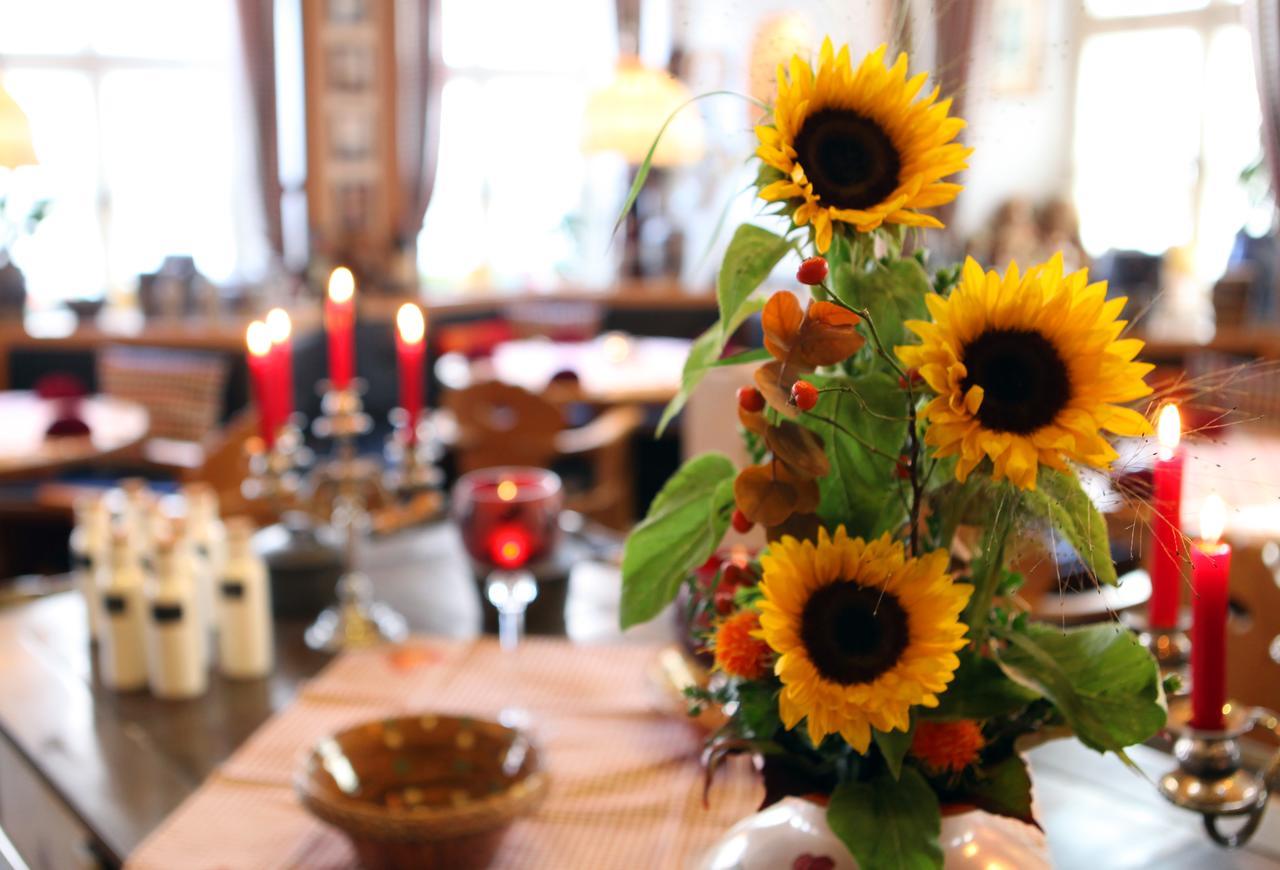 Kaiserhof Hotel Sonne 诺德林根 外观 照片